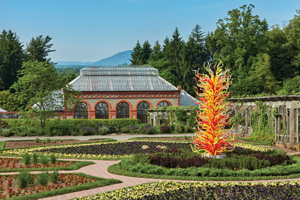 Thumbbiltmore 201805 chihuly3-2